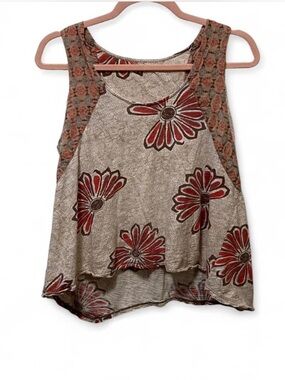 Anthropologie Boho Floral Sleeveless Tank Top - Taupe with Red Flower Print